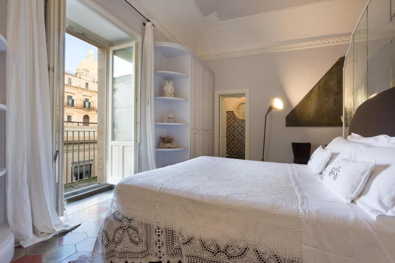 San Carlo Suites Noto Exterior photo