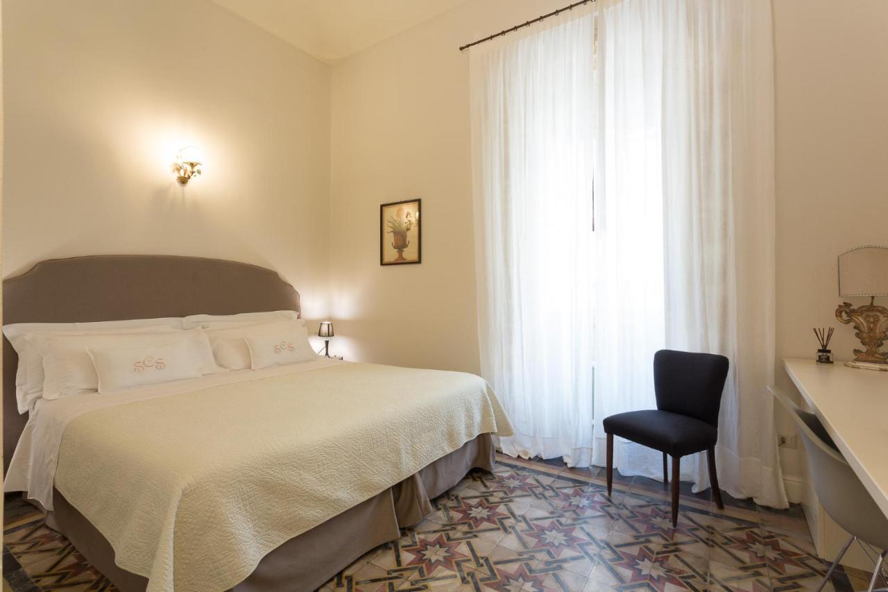 San Carlo Suites Noto Exterior photo