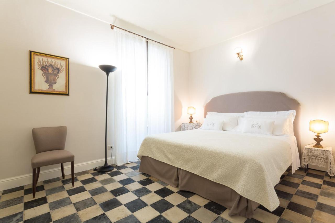 San Carlo Suites Noto Exterior photo